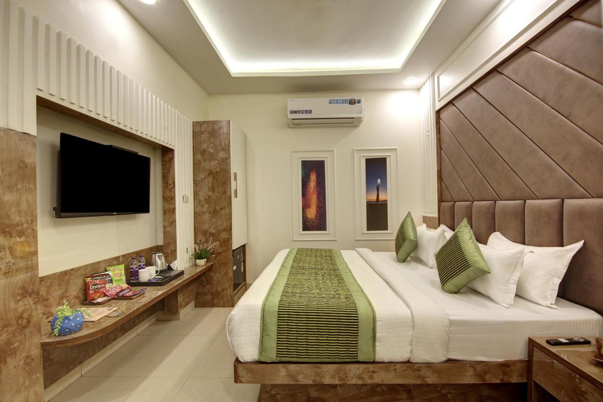 Bless Inn - Near Connaught Place Neu-Delhi Exterior foto