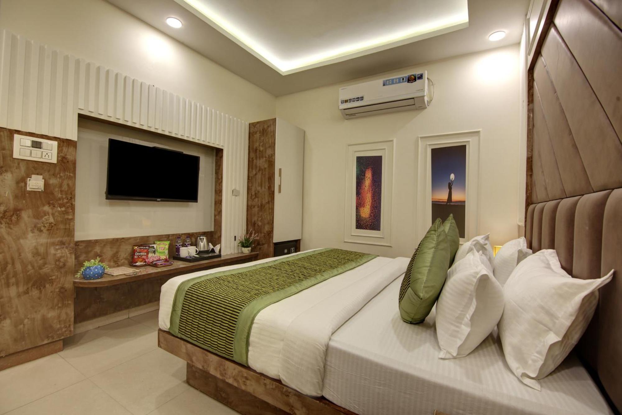Bless Inn - Near Connaught Place Neu-Delhi Exterior foto