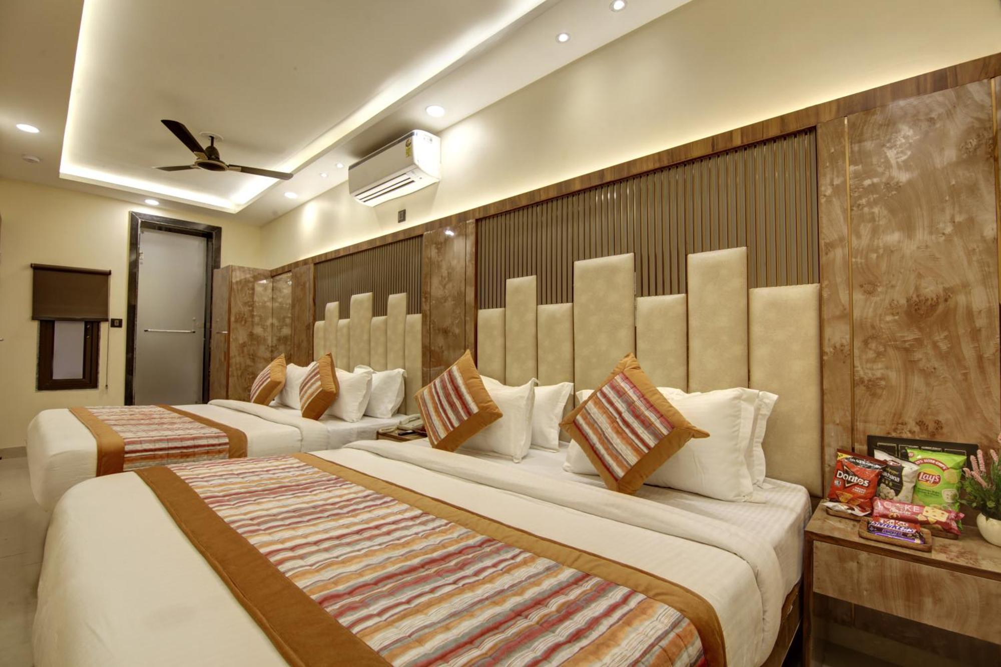 Bless Inn - Near Connaught Place Neu-Delhi Exterior foto