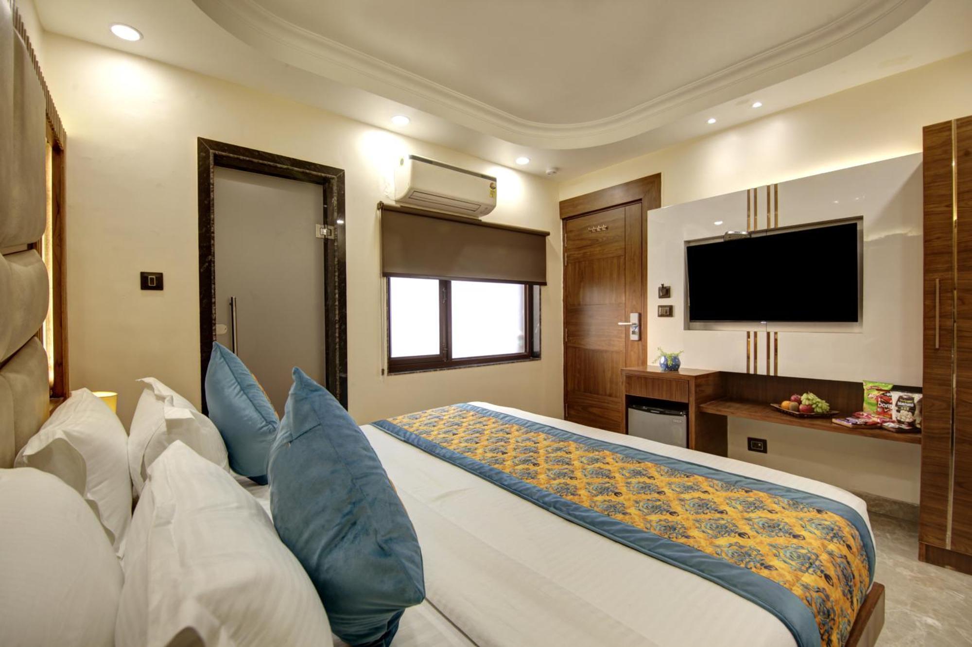 Bless Inn - Near Connaught Place Neu-Delhi Exterior foto
